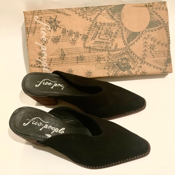 FREE PEOPLE Anya Black Suede Pointed Toe Western Chunky Heel Mules Cowboy Shoes - Picture 2 of 11